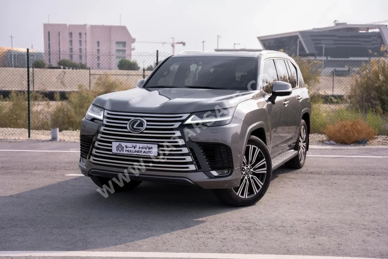 Lexus  LX  600 Luxury  2022  Automatic  57,000 Km  6 Cylinder  Four Wheel Drive (4WD)  SUV  Gray  With Warranty