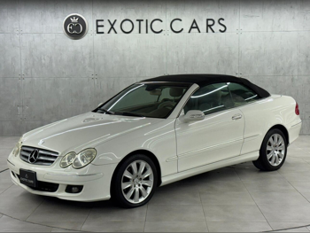 Mercedes-Benz  CLK  350  2007  Automatic  98,000 Km  6 Cylinder  Rear Wheel Drive (RWD)  Convertible  White