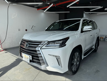 لكزس  ال اكس  570  2017  اوتوماتيك  147,000 كم  8 سلندر  دفع رباعي  اس يو في  أبيض