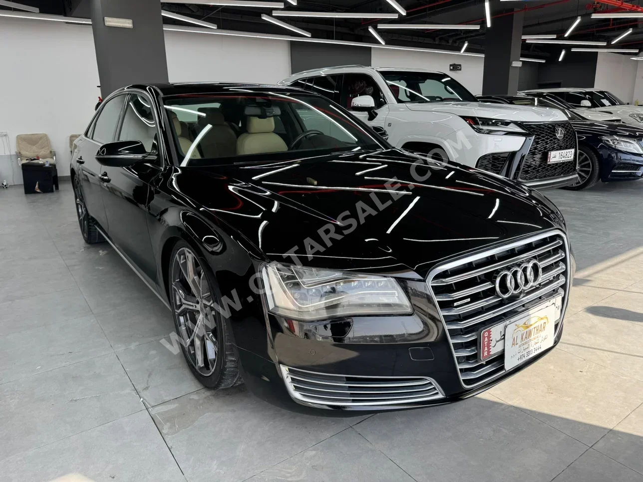 اودي  أي 8  أل  2013  اوتوماتيك  97,000 كم  6 سلندر  دفع كلي مستمر  سيدان  أسود