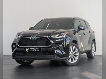 Toyota  Highlander  Hybrid  2023  Automatic  15,312 Km  4 Cylinder  Four Wheel Drive (4WD)  SUV  Black  With Warranty