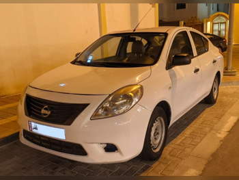 نيسان  صني  2014  اوتوماتيك  211,000 كم  4 سلندر  كلاسك  أبيض