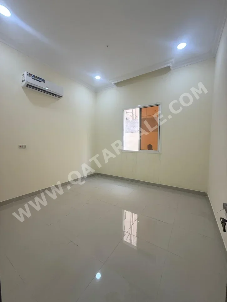 1 Bedrooms  Apartment  For Rent  in Al Rayyan -  Muaither  Not Furnished