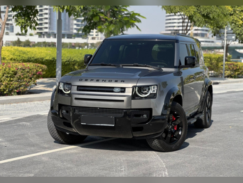 Land Rover  Defender  110 HSE  2021  Automatic  92,000 Km  6 Cylinder  Four Wheel Drive (4WD)  SUV  Gray