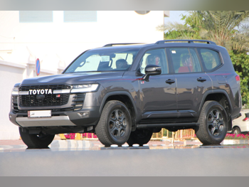Toyota Land Cruiser GR Sport Twin Turbo 2024 Automatic 34,000 Km 6 Cylinder Four Wheel Drive (4WD) SUV Gray With Warranty