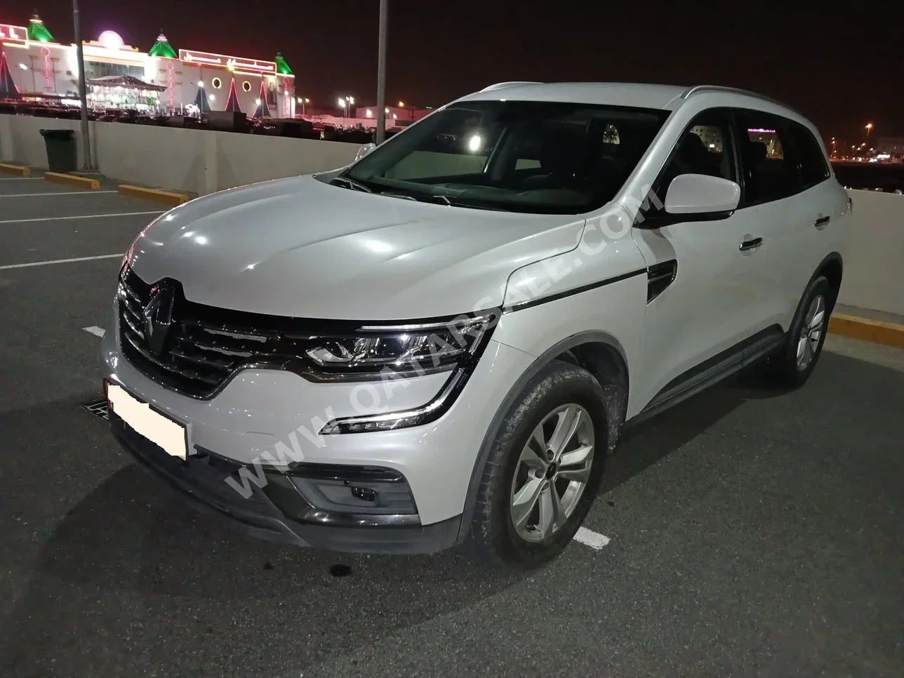 Renault  Koleos  2022  Automatic  9,400 Km  4 Cylinder  Rear Wheel Drive (RWD)  SUV  White