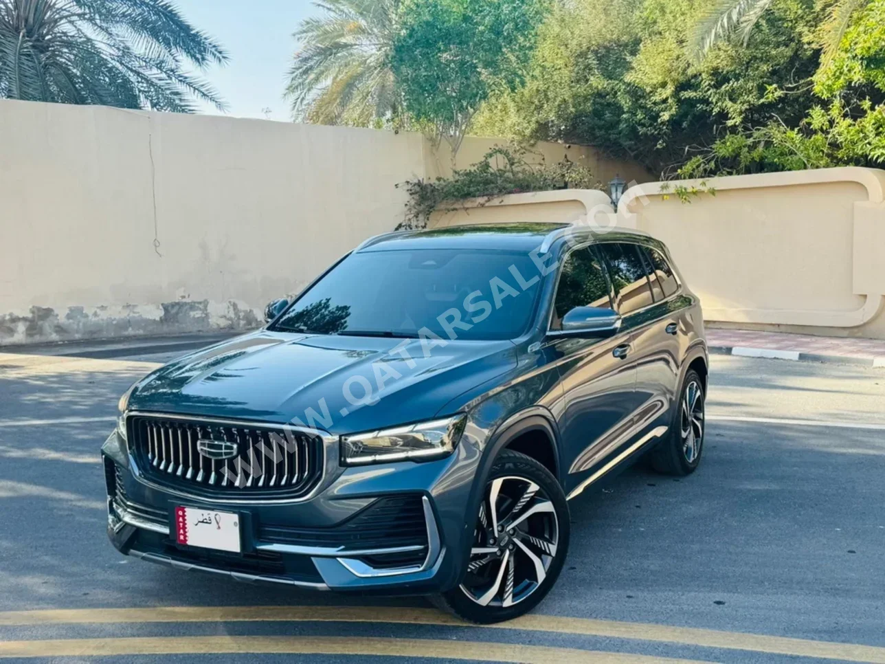 Geely  Monjaro  Luxury  2023  Automatic  30,000 Km  4 Cylinder  Four Wheel Drive (4WD)  SUV  Gray