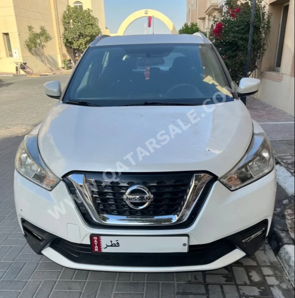 Nissan  Kicks  2017  Automatic  73,000 Km  4 Cylinder  Four Wheel Drive (4WD)  SUV  White