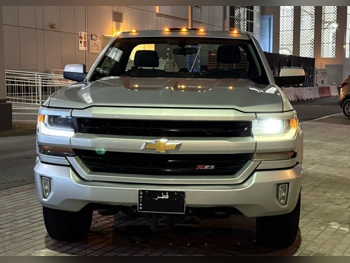 شفروليه  سلفرادو  زد 71  2018  اوتوماتيك  170,000 كم  8 سلندر  دفع رباعي  بيكب  فضي