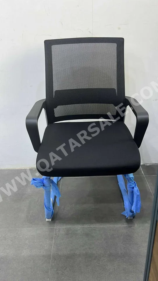Desk Chairs Lifestyle - Executive Chair - Black