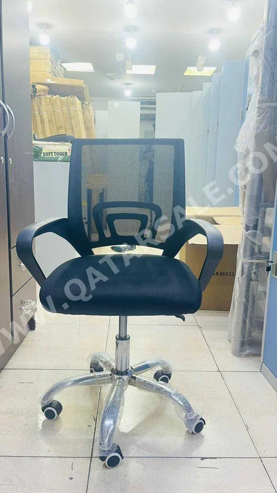 Desk Chairs Lifestyle - Executive Chair - Black