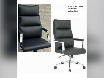 كراسي مكتب لايف ستايل  - كرسي المدير  - أسود