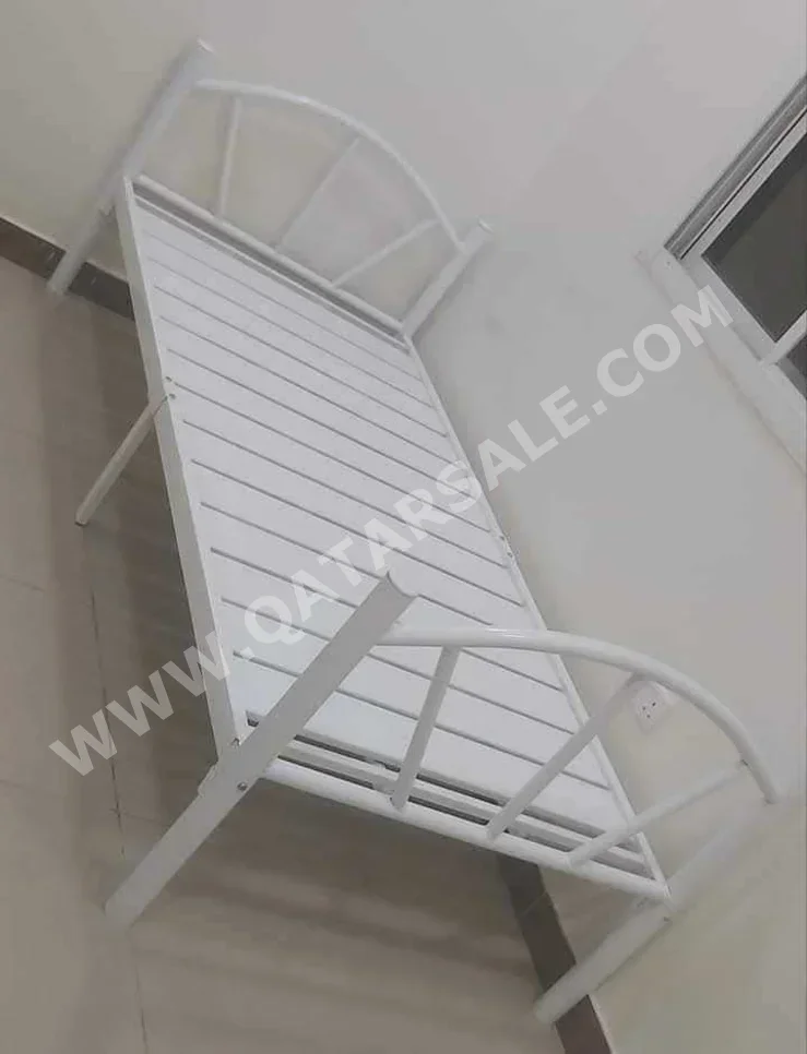 Beds - Lifestyle - Single - White