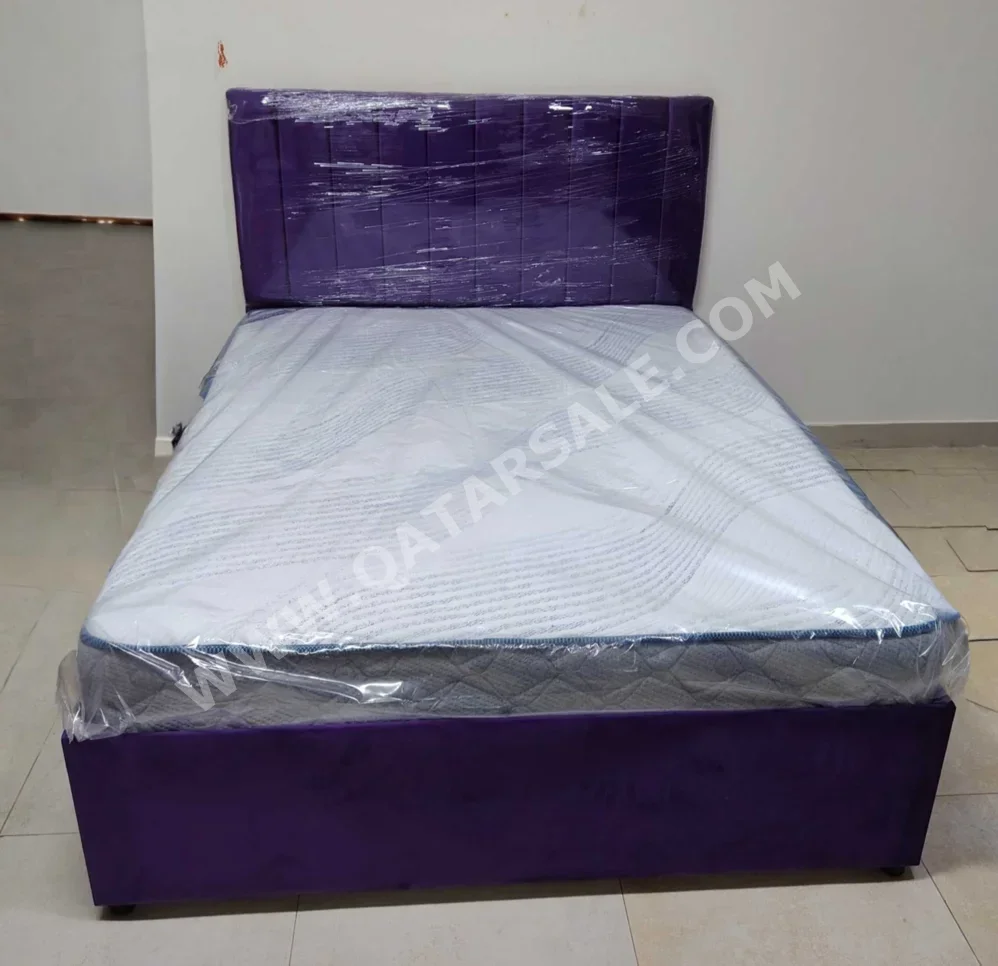 Beds - Lifestyle  - Queen  - Mattress Included