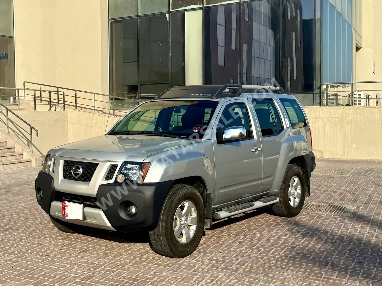 Nissan  Xterra  SE  2012  Automatic  141,000 Km  6 Cylinder  Four Wheel Drive (4WD)  SUV  Silver