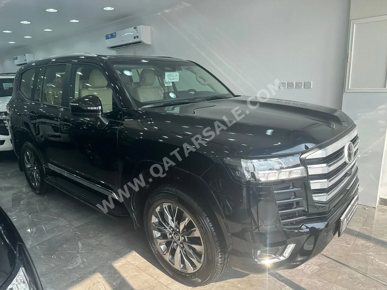Toyota  Land Cruiser  GXR Twin Turbo  2026  Automatic  0 Km  6 Cylinder  Four Wheel Drive (4WD)  SUV  Black  With Warranty