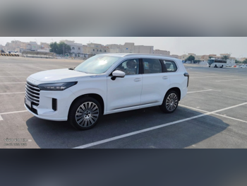 Exeed  VX  400 T  2026  Automatic  200 Km  4 Cylinder  Four Wheel Drive (4WD)  SUV  White  With Warranty