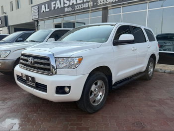 تويوتا  سكويا  اس ار 5  2014  اوتوماتيك  344,000 كم  8 سلندر  دفع رباعي  اس يو في  أبيض