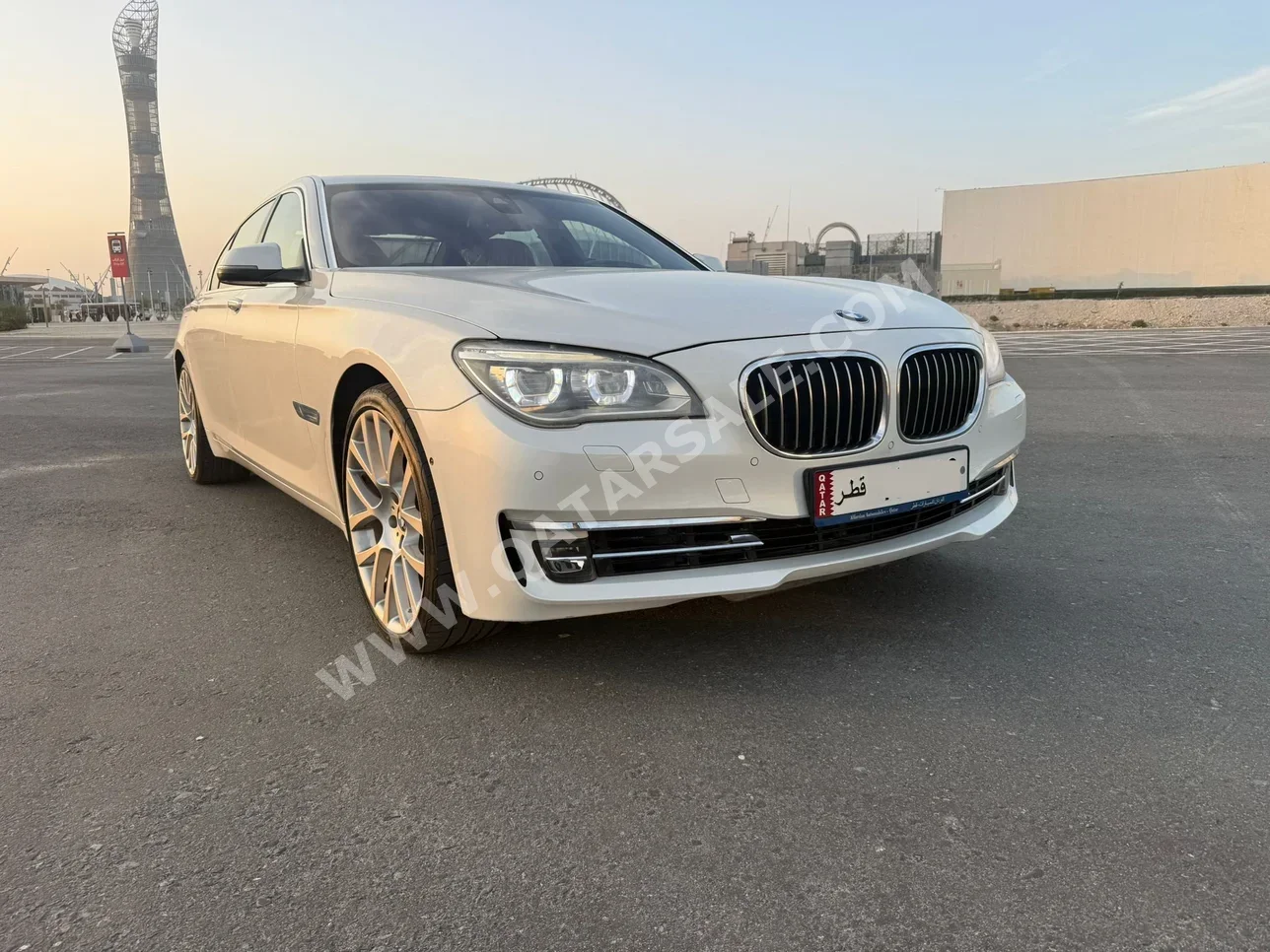 BMW 7-Series 750 IL 2014 Automatic 112,000 Km 8 Cylinder Rear Wheel Drive (RWD) Sedan White