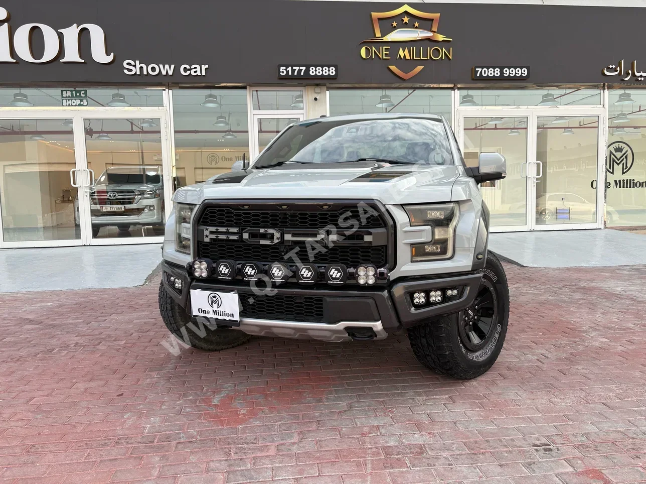 Ford  Raptor  2017  Automatic  59,330 Km  6 Cylinder  Four Wheel Drive (4WD)  Pick Up  Gray