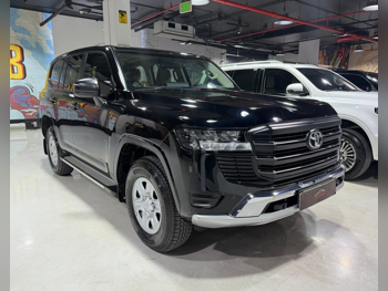 Toyota  Land Cruiser  GX  2024  Automatic  42,000 Km  6 Cylinder  Four Wheel Drive (4WD)  SUV  Black  With Warranty