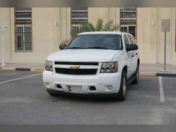 Chevrolet  Tahoe  2012  Automatic  170,000 Km  8 Cylinder  Four Wheel Drive (4WD)  SUV  White