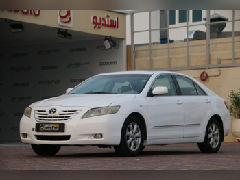تويوتا  كامري  جي ال اكس  2007  اوتوماتيك  340,000 كم  4 سلندر  سيدان  أبيض