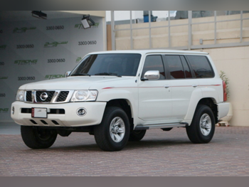 نيسان  باترول  سفاري  2023  اوتوماتيك  62,000 كم  6 سلندر  دفع رباعي  اس يو في  أبيض