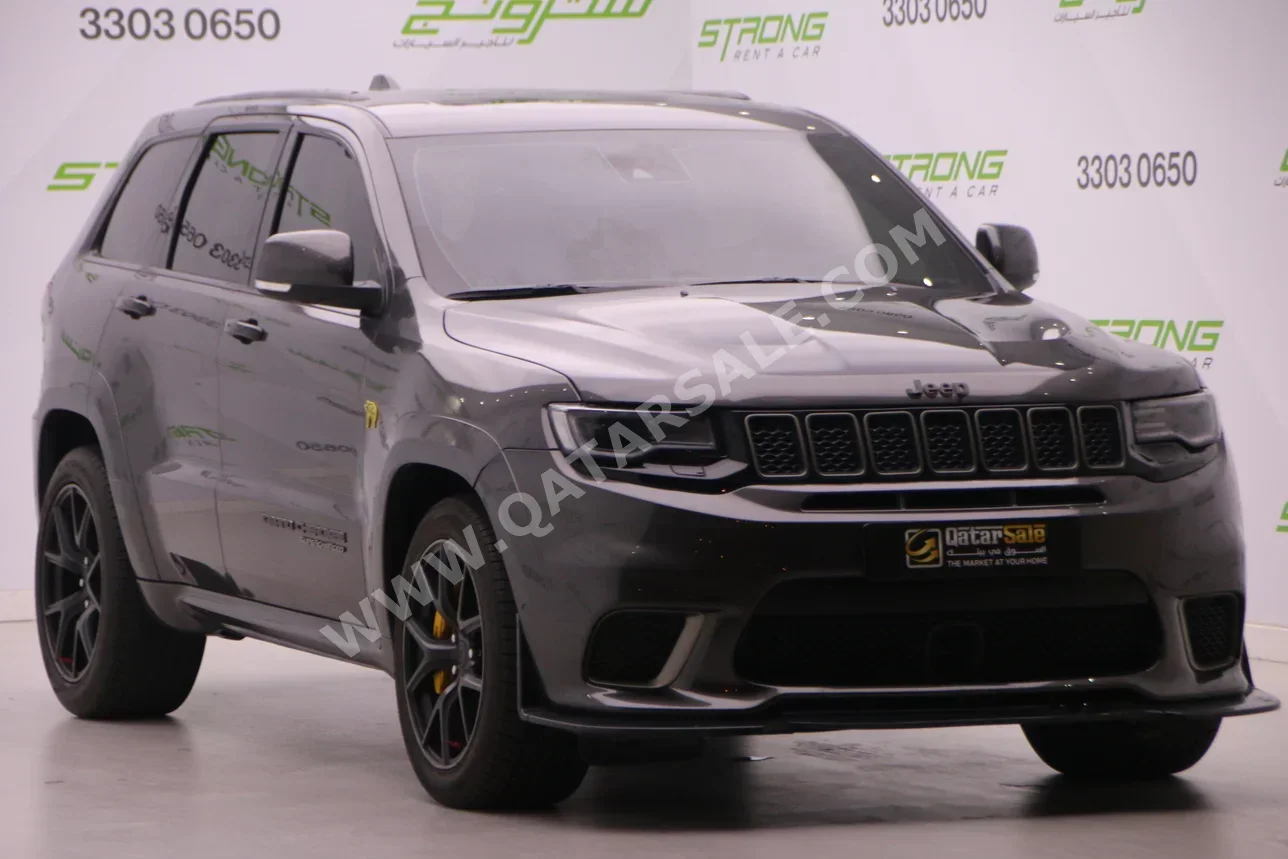 Jeep  Grand Cherokee  TrackHawk  2021  Automatic  17,307 Km  8 Cylinder  Four Wheel Drive (4WD)  SUV  Gray  With Warranty