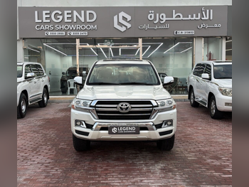 Toyota  Land Cruiser  GXR  2020  Automatic  211,000 Km  6 Cylinder  Four Wheel Drive (4WD)  SUV  Pearl