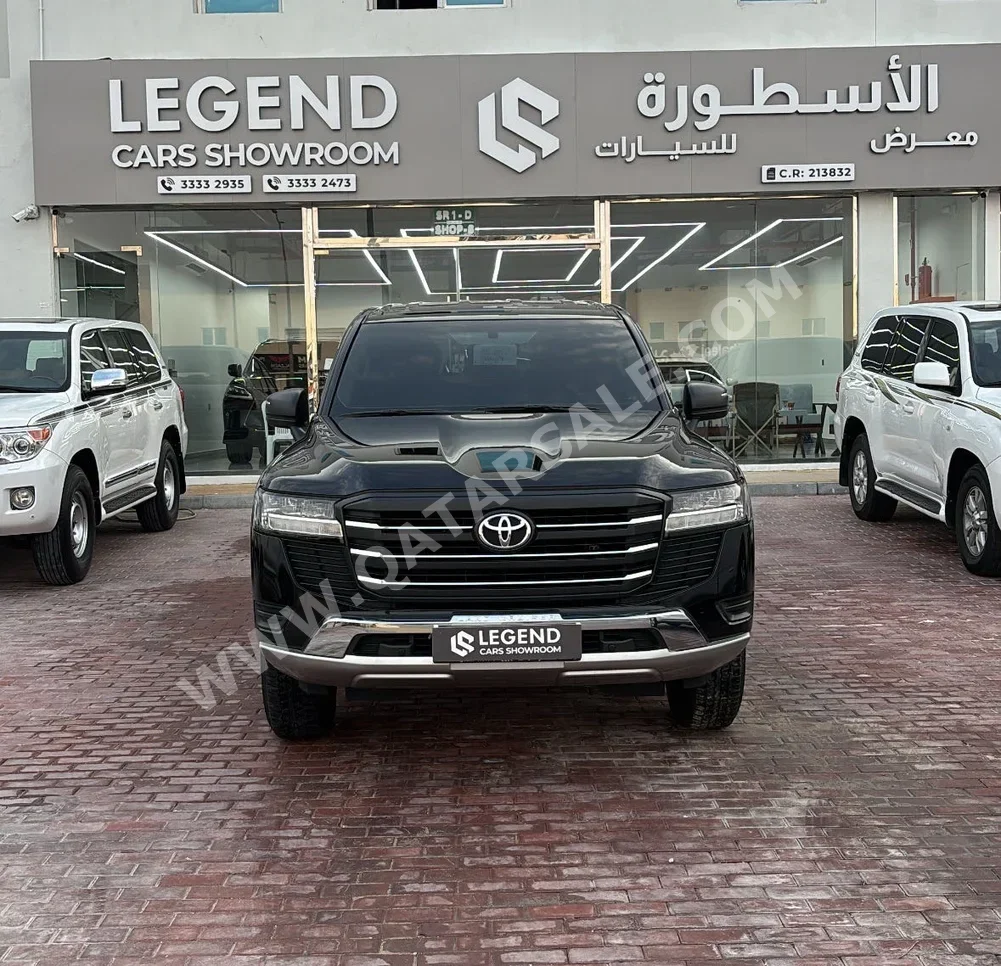 Toyota  Land Cruiser  GX  2024  Automatic  46,000 Km  6 Cylinder  Four Wheel Drive (4WD)  SUV  Black  With Warranty