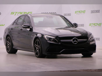 مرسيدس - بنز  سي - كلاس  63 AMG  2015  اوتوماتيك  88,000 كم  8 سلندر  دفع خلفي  سيدان  أسود