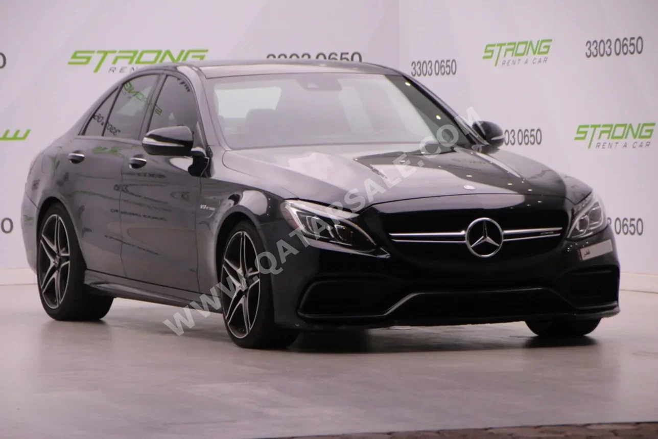 مرسيدس - بنز  سي - كلاس  63 AMG  2015  اوتوماتيك  88,000 كم  8 سلندر  دفع خلفي  سيدان  أسود