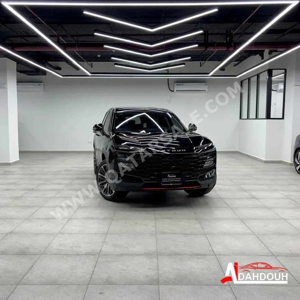 جيتور  داشينغ  فلاغ شيب  2025  اوتوماتيك  4,500 كم  4 سلندر  دفع كلي مستمر  اس يو في  أسود  تحت الضمان