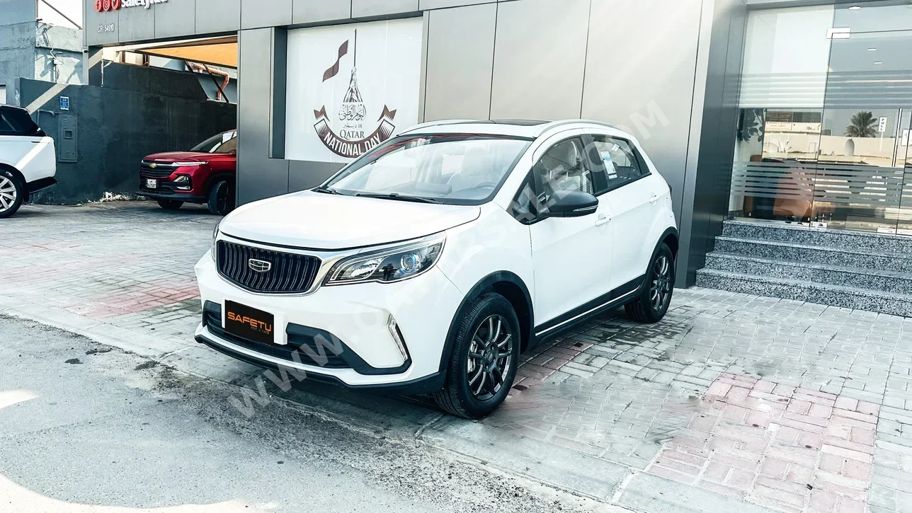 Geely  GX 3  Pro  2025  Automatic  10,000 Km  4 Cylinder  Front Wheel Drive (FWD)  SUV  White  With Warranty