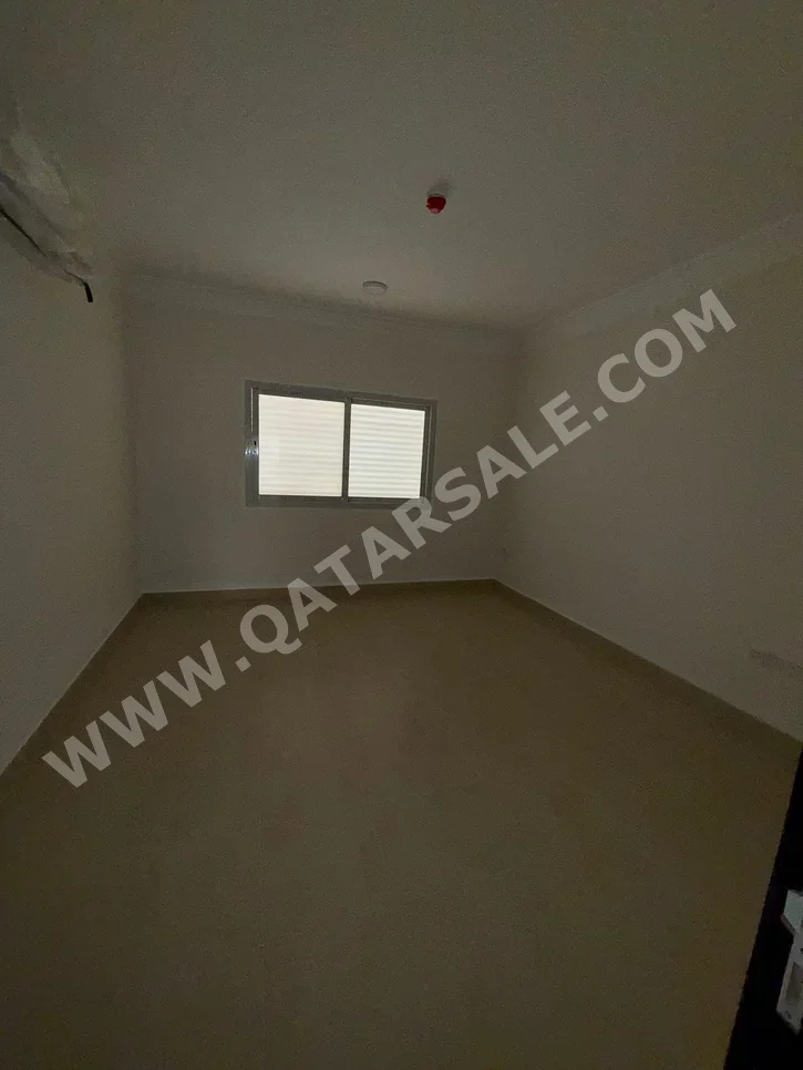 3 Bedrooms  Apartment  For Rent  in Doha -  Old Airport  Not Furnished