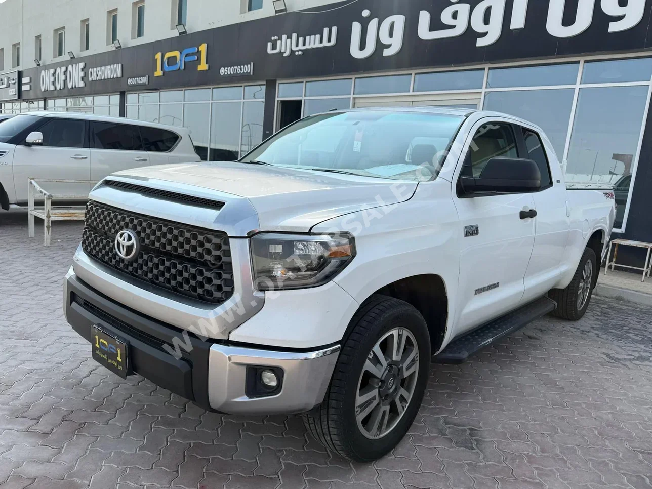 تويوتا  تندرا  أس ار اس  2016  اوتوماتيك  400,000 كم  4 سلندر  دفع رباعي  بيكب  أبيض
