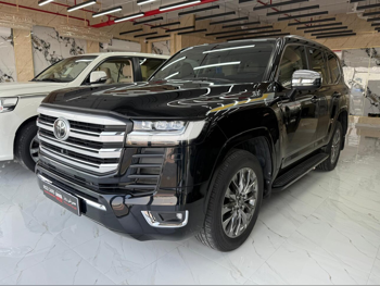 Toyota  Land Cruiser  VX Twin Turbo  2022  Automatic  123,000 Km  6 Cylinder  Four Wheel Drive (4WD)  SUV  Black