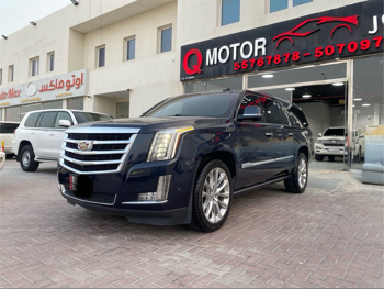 Cadillac Escalade 2018 Automatic 150,000 Km 8 Cylinder Four Wheel Drive (4WD) SUV Blue