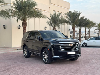 كاديلاك  اسكيليد  بلاتينيوم  2022  اوتوماتيك  85,000 كم  8 سلندر  دفع كلي مستمر  اس يو في  أسود  تحت الضمان