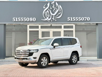 Toyota Land Cruiser GXR Twin Turbo 2022 Automatic 122,000 Km 6 Cylinder Four Wheel Drive (4WD) SUV White