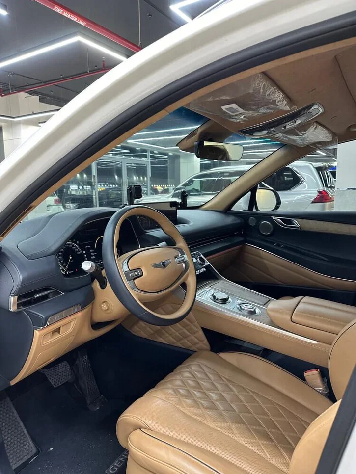 جينيسيس  جي في 80  2023  اوتوماتيك  56,000 كم  6 سلندر  دفع رباعي  اس يو في  أبيض  تحت الضمان