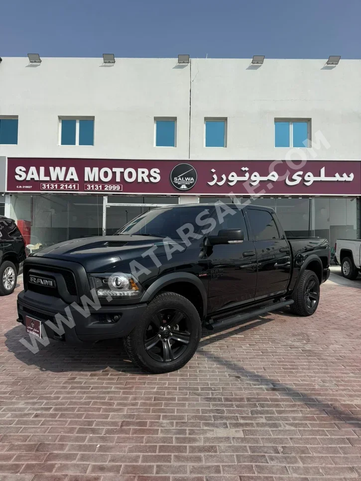 دودج  رام  وارلوك  2022  اوتوماتيك  107,000 كم  8 سلندر  دفع رباعي  بيكب  أسود