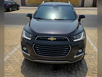 Chevrolet  Captiva  LTZ  2017  Automatic  72,000 Km  6 Cylinder  All Wheel Drive (AWD)  SUV  Brown