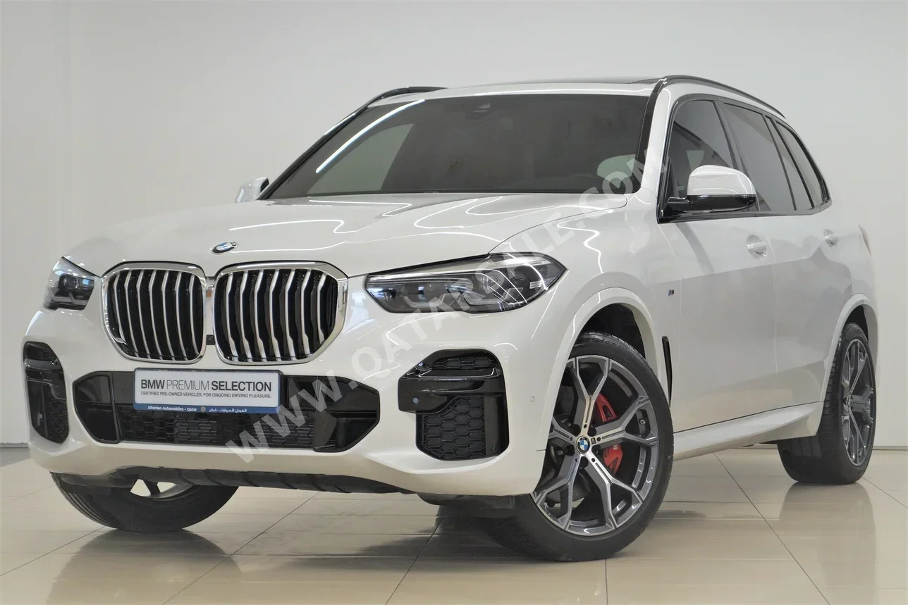 BMW  X-Series  X5 40i  2022  Automatic  42,500 Km  6 Cylinder  All Wheel Drive (AWD)  SUV  White  With Warranty
