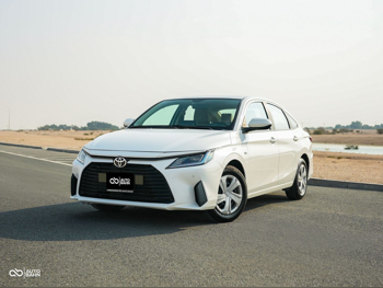 Toyota Yaris 2023 Automatic 52,000 Km 4 Cylinder Front Wheel Drive (FWD) Sedan White With Warranty