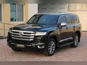 Toyota  Land Cruiser  VX Twin Turbo  2023  Automatic  77,000 Km  6 Cylinder  Four Wheel Drive (4WD)  SUV  Black  With Warranty