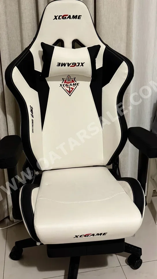 Desk Chairs - Gaming Chair - White
