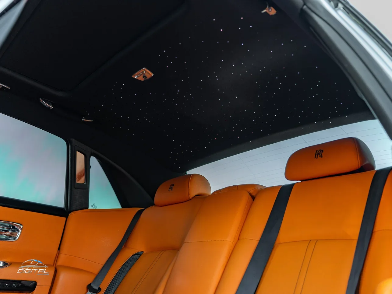 Rolls-Royce  Ghost  2012  Automatic  108,400 Km  12 Cylinder  All Wheel Drive (AWD)  Sedan  Gray