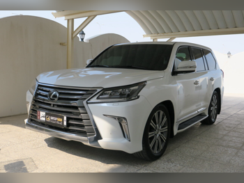 لكزس  ال اكس  570  2017  اوتوماتيك  35,000 كم  8 سلندر  دفع رباعي  اس يو في  أبيض